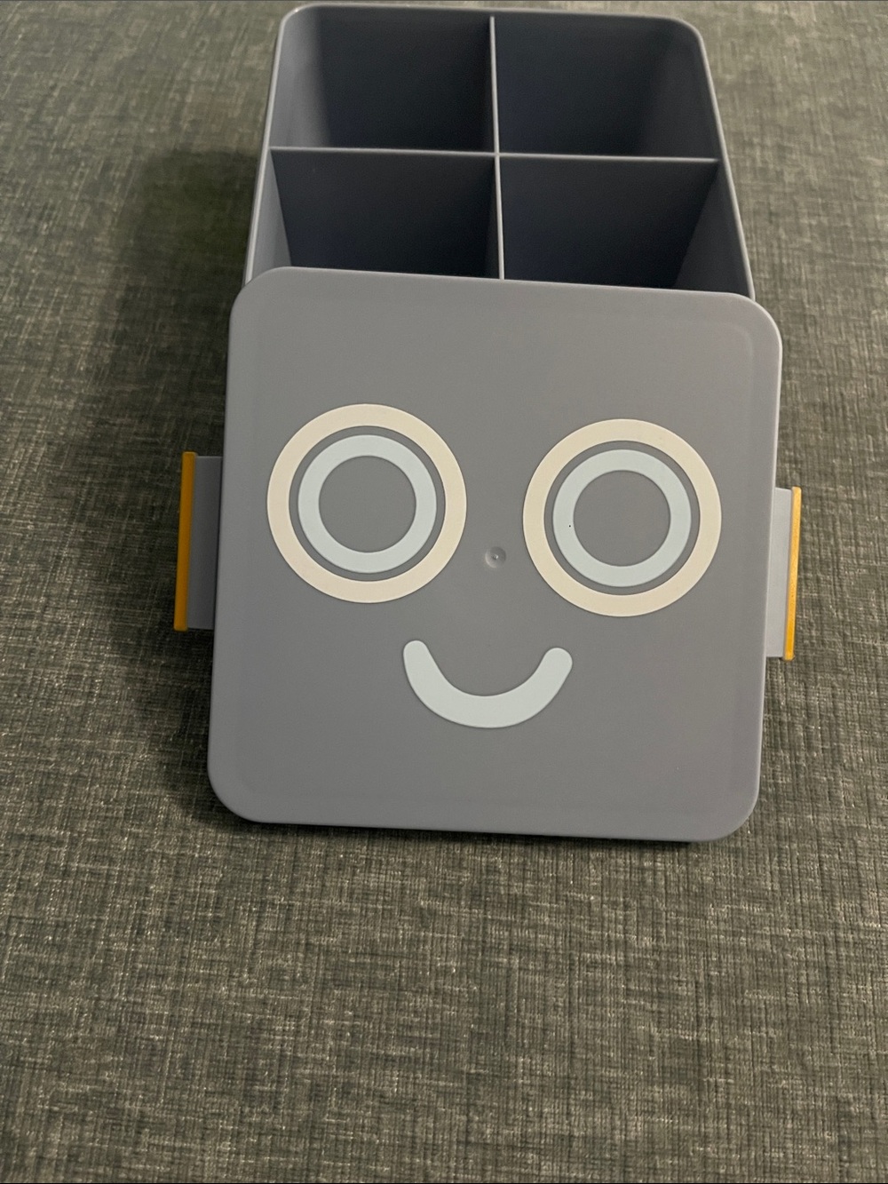 Gray Smiling Face Lunchbox - Cute Kids - Picture 2 of 2